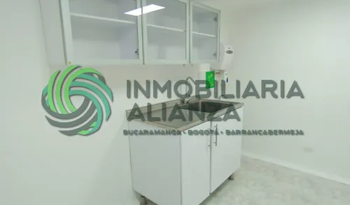 Oficina En Arriendo En Sotomayor. Cod A9074
