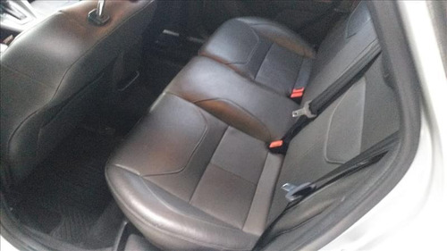 Imagem 8 de 9 de Ford Focus 2.0 Se Plus Fastback 16v