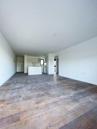 Venta De Apartamento 2 Dormitorios Con Terraza En Malvín
