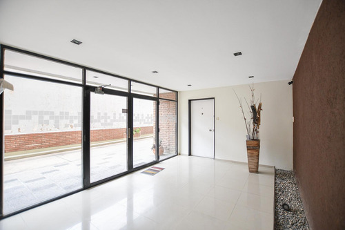 Departamento 3 Dormitorios En Venta En Calle 33 Entre 18 Y 19 La Plata
