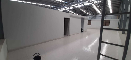 Imagen 17 de 22 de Se Vende Bodega En Cerritos Pereira