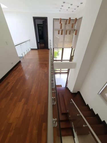 Imagen 6 de 8 de Renta De Casa En Kanajuyu Zona 16