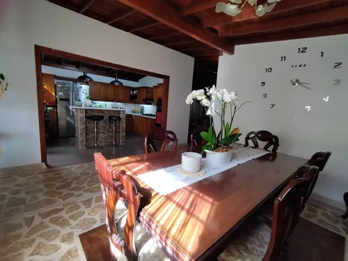 Casa Unifamiliar En Venta En Calasanz Parte Baja(va)