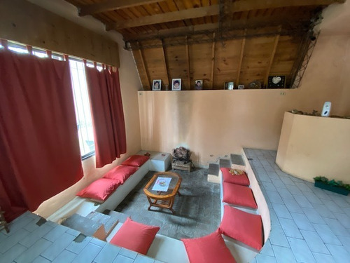 Imagen 6 de 9 de Venta - Lote Con Casa Estilo Alpina En Monte Grande!