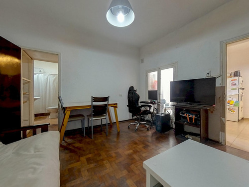 Venta Departamento 1 Dormitorio República De La Sexta