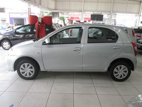 Toyota Etios 1.3 X 2017 Zero De Entrada Trabalhe Aplicativo
