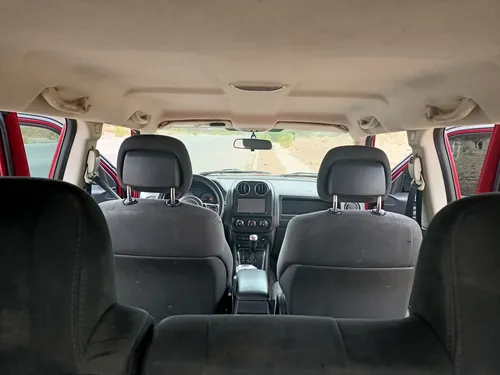 Jeep Patriot 2.4 Latitut 6vel Mt