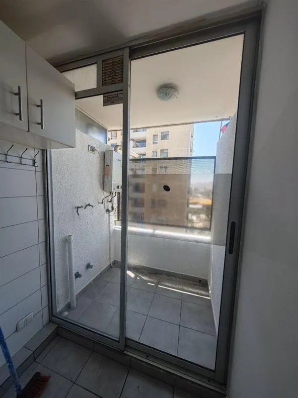 Imagen 3 de 12 de Venta De Departamento De 3 Dormitorios En Independencia