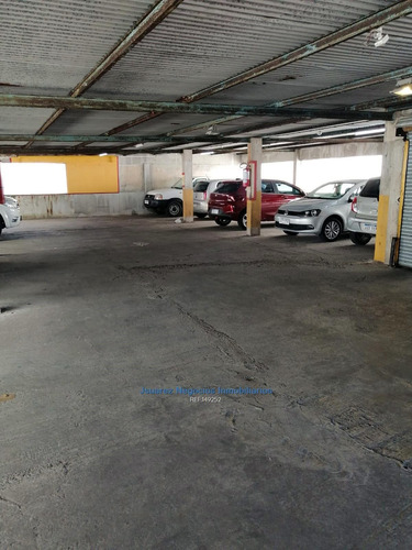 Imagen 3 de 13 de J.s Parking En Ciudad Vieja Cw149252