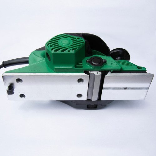 Cepillo Eléctrico P/madera 570w 15000 Rpm Metabo Hpt P20sf Color Verde
