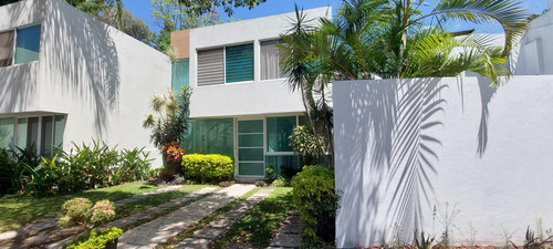 Casa En Jacarandas