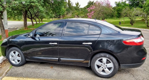 Renault Fluence 2013 2.0 Dynamique Hi-flex 4p