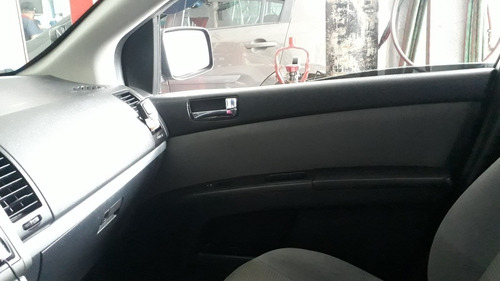 Nissan Sentra 2.0 S Flex Aut. 4p 2012