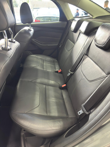 Ford Focus 2.0 16V/SE/SE Plus Flex 5p Aut.