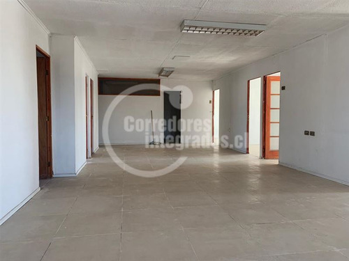 Oficina En Arriendo En Talagante