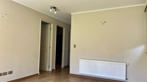 Casa En Venta 4d, Chicureo, Colegio Pedregal Y San Anselmo.