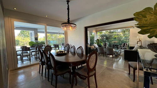 Casa En Country Del Jockey