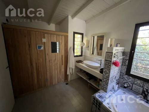 Imagen 21 de 30 de Venta | Moderna Casa Nueva C/jardin Y Piscina | Barrio La Bota