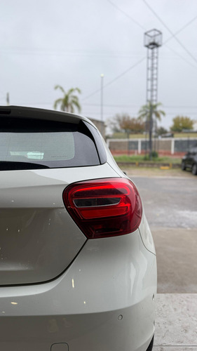 Mercedes-Benz Clase A 1.6 A200 Urban 156cv
