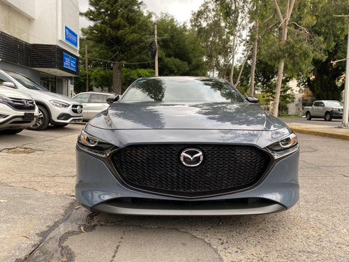 Imagen 7 de 14 de Mazda 3 Hatchback Grand Touring 2021