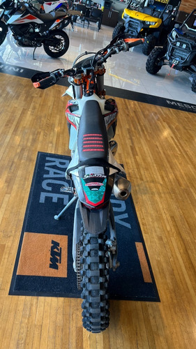 Imagen 4 de 4 de Ktm 350 Six Days