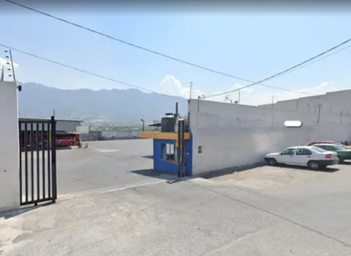 Terreno En Venta En Cumbres Del Valle En Monterrey