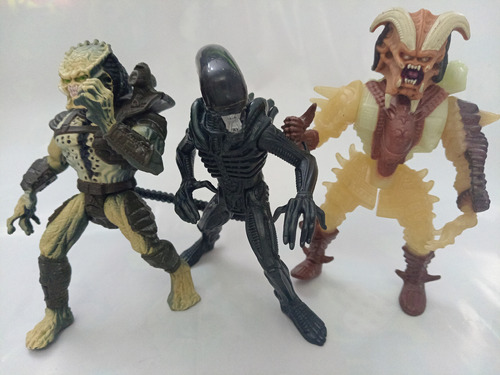 Trío De Figuras Kenner Depredador-aliens