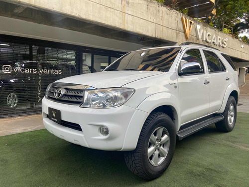 Toyota Fortuner 4x4 2012