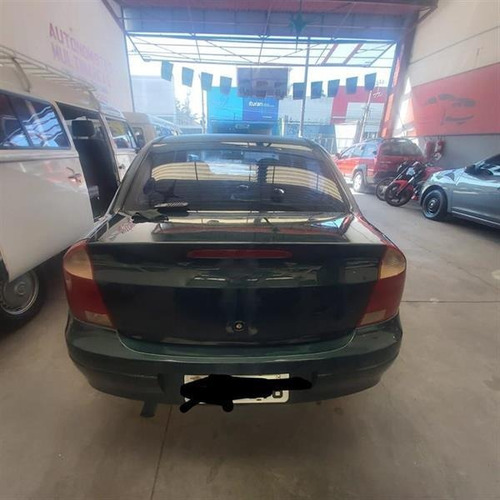Chevrolet Corsa Sedan Premium 1.0 Gasolina Manual