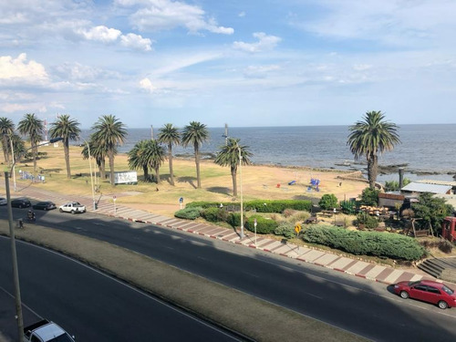 Imagen 1 de 15 de Apartamento En Venta Sobre Rambla