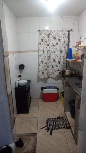 2 Dormitórios, Wc, Cozinha, Lavanderia, Sala,