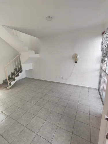 Rento Casa A Unos Pasos De Bodega Aurrera Av, Chac-mol