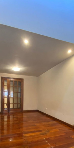 Imagen 17 de 21 de Venta De Chalet En Ituzaingo Norte