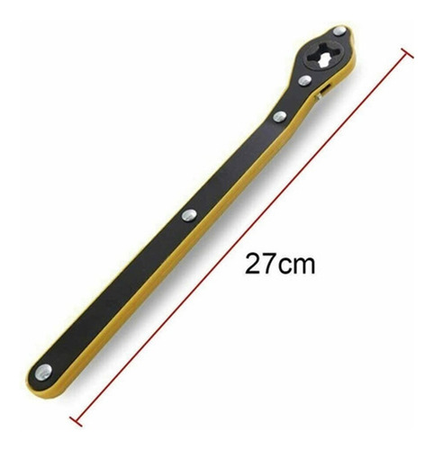 A Llave For Cambio De Neumáticos