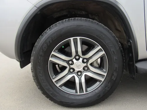 Toyota Fortuner 2.4 Street At 7As