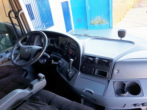 Imagem 7 de 8 de Mb 2651 6x4 Megaspace Ano:2018/muito Novo - Impecável.