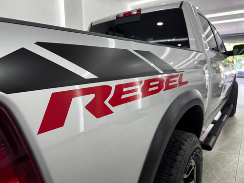 Dodge Ram 1500 5.7 Rebel 4x2