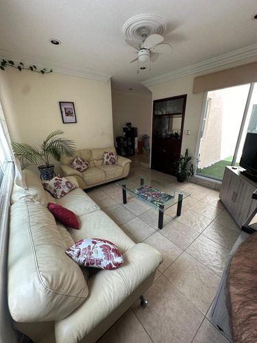 Casa En Condominio En Venta En Claustros Del Sur, Querétaro, Querétaro