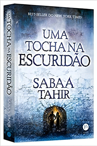 Uma Tocha Na Escuridão, De Sabaa Tahir. Editora Verus Em Português