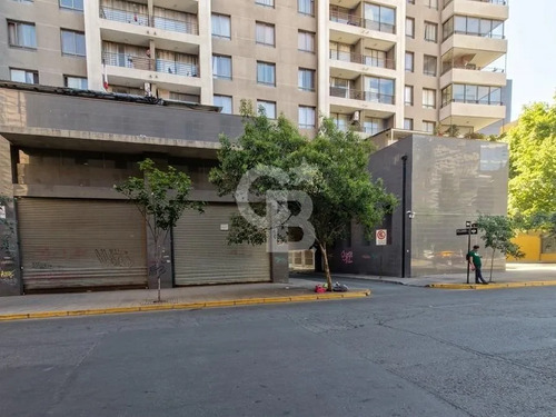 Local 1.241m2 Santiago Centro Bajó Uf 4.400