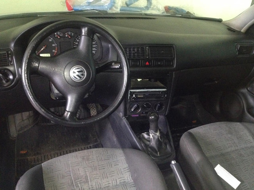 Volkswagen Golf 2004 1.6 5p