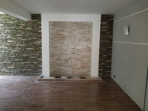 Imagen 17 de 20 de Townhouse En Res. Brisas Del Valle, Foth-226