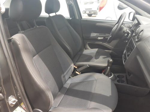 Volkswagen Gol 1.6 Power 101cv 2016