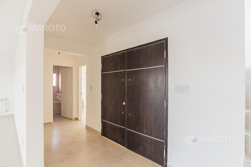 Imagen 17 de 30 de Casa En Venta En El Canton - Maroto Propiedades