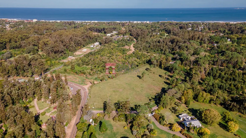 Venta De Terreno En Barrio Privado La Chacra Punta Del Este