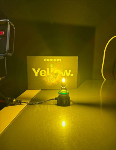 Kit Hyperled Evolum Yellow 11,000 Lumenes H7/h4/05/07/h11 H1 Gris Oscuro Amarillo
