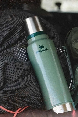 Termo Acero Inoxidable Stanley Classic 1 Lts Mod. 2020