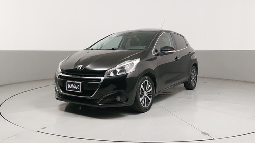 Peugeot 208 1.6 Féline At