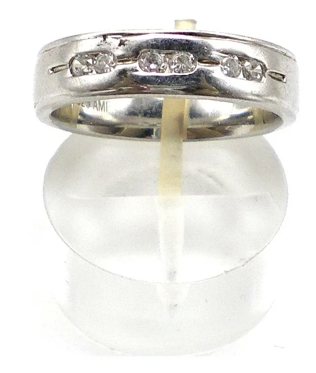 Anillo De Plata 925 Y 6 Zafiros Blancos