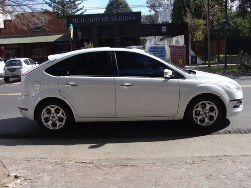 Imagen 5 de 15 de Ford Focus Ii Ghia 1.8 Tdci Manual 2a Mano 105.000km 2013
